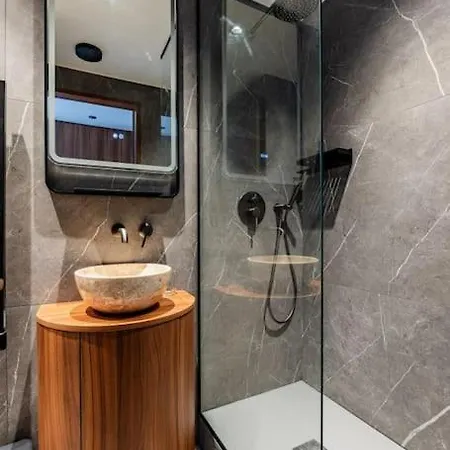 151 Luxueuse-etienne Marcel-chatelet-paris 3 Apartment Paris